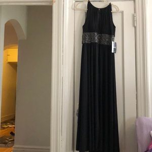 Brand new never worn women evening dress size 10